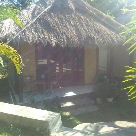 Airas' Garden Homestay Eco Bungalows Kuta  Esterno foto