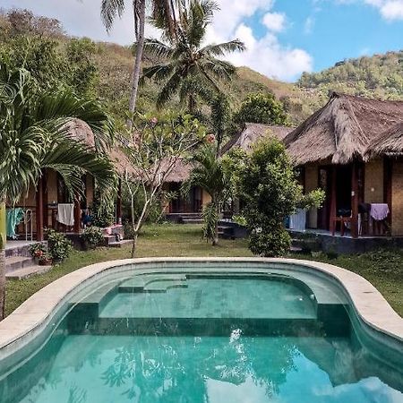 Airas' Garden Homestay Eco Bungalows Kuta  Esterno foto